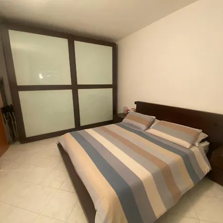 Bilo A Scalo Romana Apartamento *